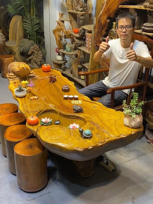 栎树根雕茶桌