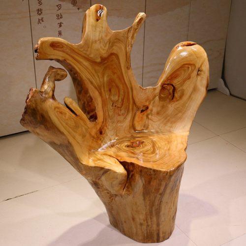 树根雕的座椅
