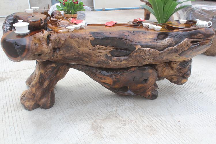 铁树根雕茶桌